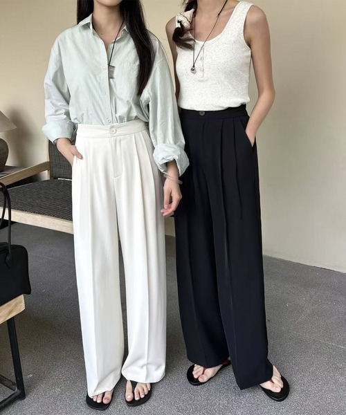 aimoha(アイモハ)の「ストレート タック ワイドパンツ(スラックス・レディース・レッド/ダークグレー/ダークベージュ/ブラック/ライトベージュ・MEDIUM/SMALL/LARGE)」の16枚目の写真