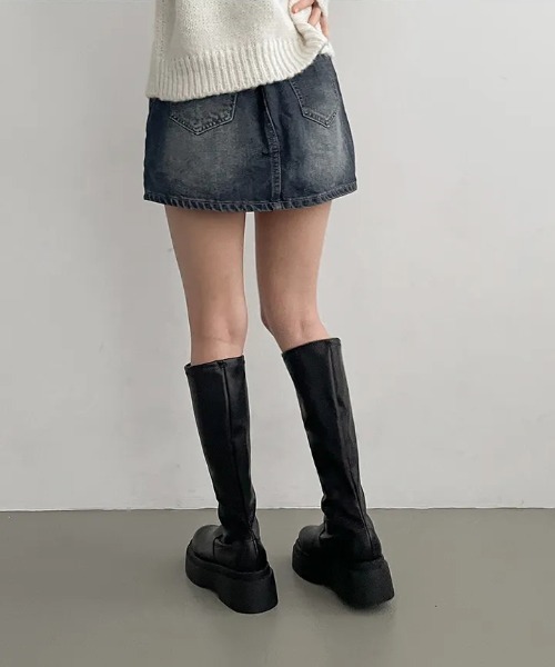 gossip!ロサンゼルス(ゴシップロサンゼルス)の「ストレッチブロックヒールボリュームソールロングブーツ 美脚効果 Y2K(ブーツ・レディース・オフホワイト/ブラック・S/M/L/XL)」の14枚目の写真