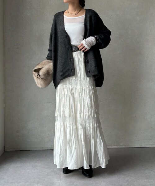 DouDou（ドゥドゥ）の「【WEB限定】Vネックワイドワイドカーディガン（カーディガン/ボレロ・レディース・レッド/キャメル/オフホワイト/チャコールグレー・FREE）」の9枚目の写真