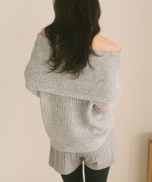 VANNIE U（ヴァニーユー）の「ドロストオフショル透かし編みニット（ニット/セーター・レディース・ベージュ/グレー・FREE）」の22枚目の写真