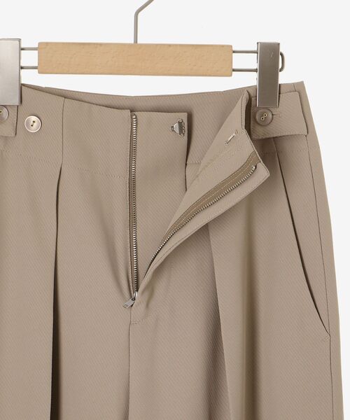 cle blatt(クレブラット)の「サイドボタンタックワイドパンツ(その他パンツ・レディース・ベージュ/アイボリー/ブラック・SMALL/MEDIUM)」の20枚目の写真