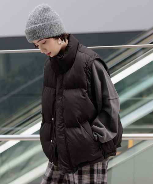 FRANZIUS メタリックダウンベスト GEORGE'S（ジョージズ）の「中綿スタンドベスト（ダウンベスト）」 - WEAR