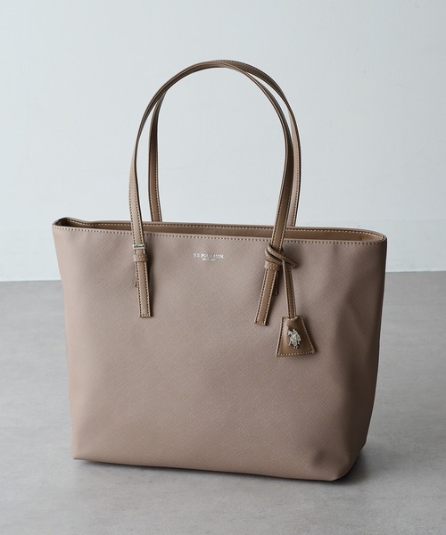 U.S. POLO ASSN.（ユーエスポロアッスン）の「【U.S. POLO ASSN.】≪別注≫ キーリング付 クラシックトートバッグ PC A4サイズ収納可能 ビジネスバッグ 通勤 通学（トートバッグ・レディース・ブラウン/ブラック/グレイッシュベージュ・FREE）」の3枚目の写真