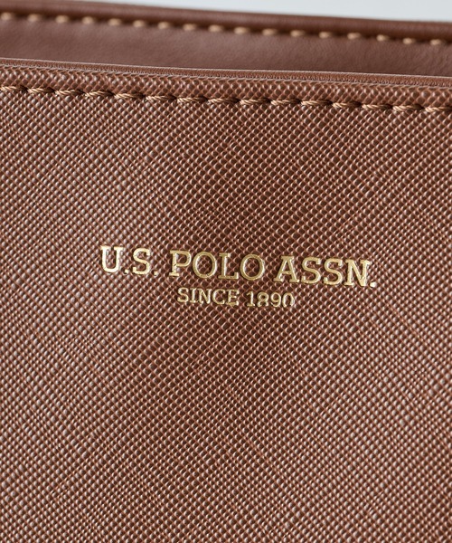 U.S. POLO ASSN.（ユーエスポロアッスン）の「【U.S. POLO ASSN.】≪別注≫ キーリング付 クラシックトートバッグ PC A4サイズ収納可能 ビジネスバッグ 通勤 通学（トートバッグ・レディース・ブラウン/ブラック/グレイッシュベージュ・FREE）」の9枚目の写真