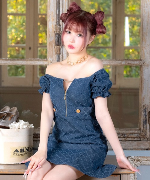 Tika（ティカ）の「[CLOSED] キャバドレス ミニ フレア 半袖 オフショルダー チェック柄 谷間 ジップ デニム パフスリーブ タックベルトドレス ワンピース キャバワンピ（ワンピース・レディース・ブルー・L/M/S/XL）」の18枚目の写真