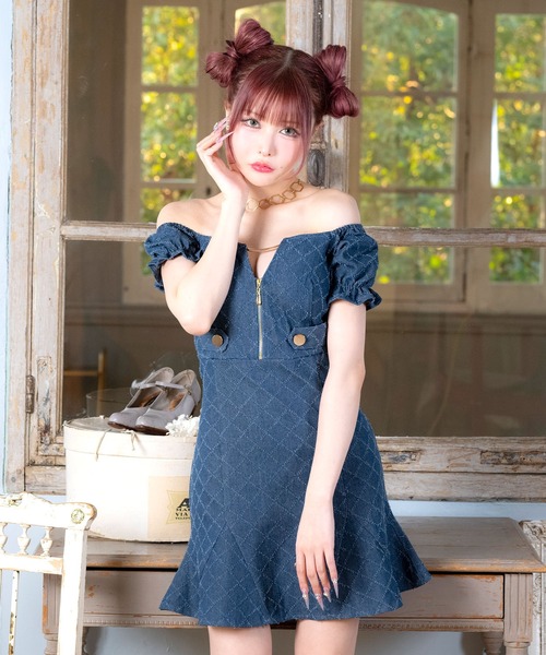 Tika（ティカ）の「[CLOSED] キャバドレス ミニ フレア 半袖 オフショルダー チェック柄 谷間 ジップ デニム パフスリーブ タックベルトドレス ワンピース キャバワンピ（ワンピース・レディース・ブルー・L/M/S/XL）」の16枚目の写真