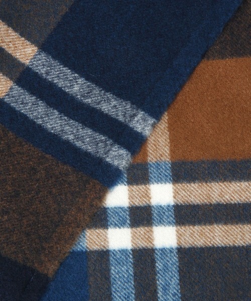 BAYFLOW(ベイフロー)の「カシミヤタッチチェックストール(ストール/ショール・レディース・グレー/ライトブラウン/ネイビー/ブラウン・FREE)」の13枚目の写真