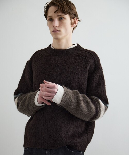 PUBLIC TOKYO(パブリックトウキョウ)の「グラデーションソフトモヘアニット(ニット/セーター・メンズ・ブラック/ブラウン/ベージュ・1/2)」の5枚目の写真