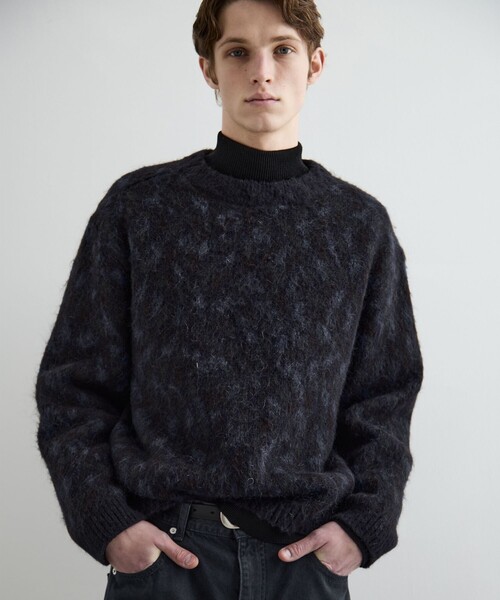 PUBLIC TOKYO(パブリックトウキョウ)の「グラデーションソフトモヘアニット(ニット/セーター・メンズ・ブラック/ブラウン/ベージュ・1/2)」の21枚目の写真