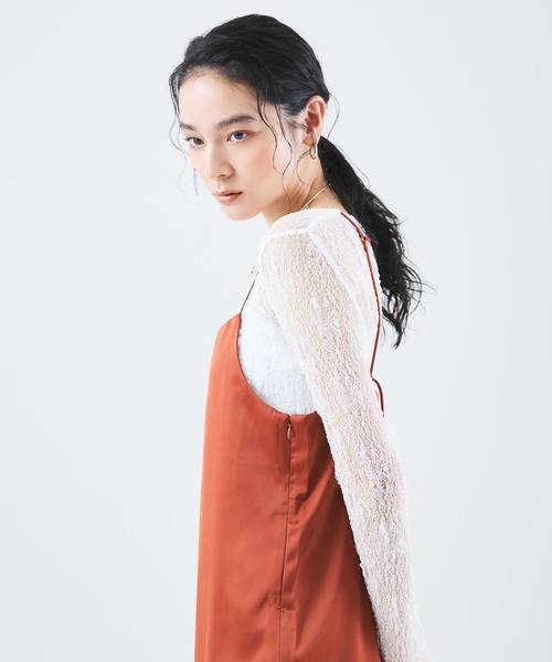 Muscat(マスカット)の「サテンキャミソールワンピース(ワンピース・レディース・ブラック/ライトグレー/レンガ・F)」の17枚目の写真