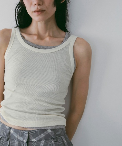 anuke（アンヌーク）の「Wool Rib Tanktop（タンクトップ・レディース・ブラウン/グレー/アイボリー・FREE）」の3枚目の写真