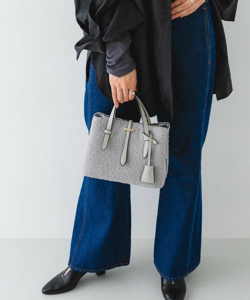 RODE SKO(ロデスコ)の「チャーム付ボアミニバッグ(ハンドバッグ・レディース・グレー/オフホワイト・ONE)」の14枚目の写真