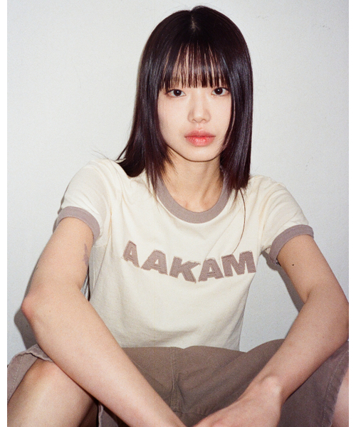 AAKAM(アーカム)の「Logo Patch Ringer Top (Cream-Gray)(Tシャツ/カットソー・レディース・その他・1/2)」の4枚目の写真