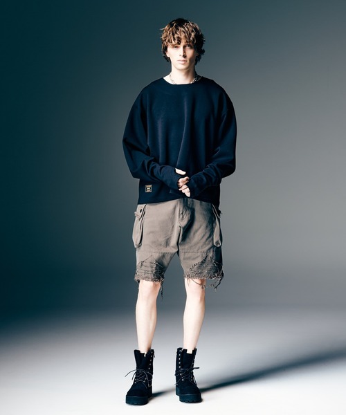 glamb(グラム)の「Wide Sleeves Smooth Cutsew / ワイドスリーブスムースカットソー(Tシャツ/カットソー・メンズ・ベージュ/ブラック/ブルー・S/M/L)」の10枚目の写真