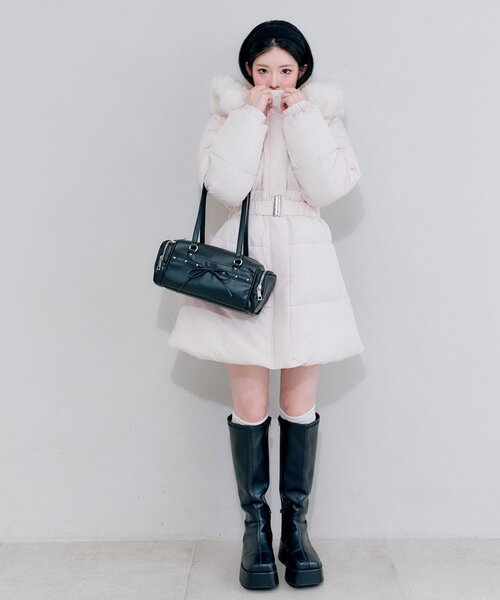 OLIVE des OLIVE(オリーブデオリーブ)の「サイドポケットスタッズボストンバッグ(トートバッグ・レディース・オフホワイト/サックスブルー/ブラック・FREE)」の21枚目の写真