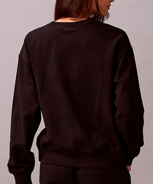 Calvin Klein（カルバン・クライン）の「Calvin Klein/カルバンクライン LS MONOLOGO FRENCH TERRY RLXD CREW モノグラムロゴ クルーネックスウェット（スウェット・レディース・ブラック・S/M/L）」の10枚目の写真