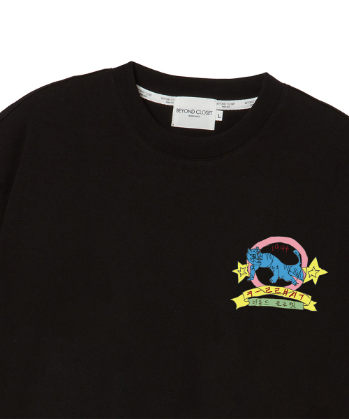 Beyond Closet(-)の「ニュークラシックプレッピーモダンアート半袖Tシャツブラック(Tシャツ/カットソー・メンズ・その他・LARGE/SMALL)」の3枚目の写真