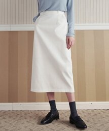 LOEIL（ロエイユ）の「Hラインポケットミディスカート - ホワイト（スカート）」