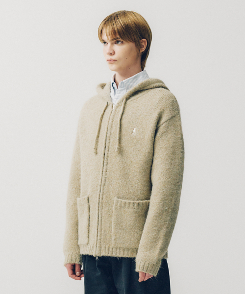 YALE(イェール)の「ヘアリーニットフードジップアップ_チャコール(ニット/セーター・レディース・その他・SMALL/MEDIUM/LARGE/X-LARGE)」の4枚目の写真