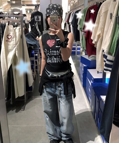 DAMISH(ダミシュ)の「ガーリークラックハートタンクトップ_ブラック(Tシャツ/カットソー・レディース・ブラック・FREE)」の18枚目の写真