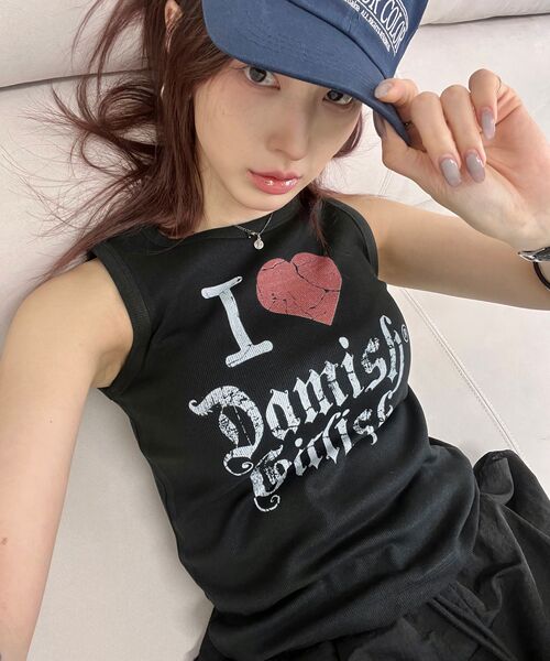 DAMISH(ダミシュ)の「ガーリークラックハートタンクトップ_ブラック(Tシャツ/カットソー・レディース・ブラック・FREE)」の5枚目の写真