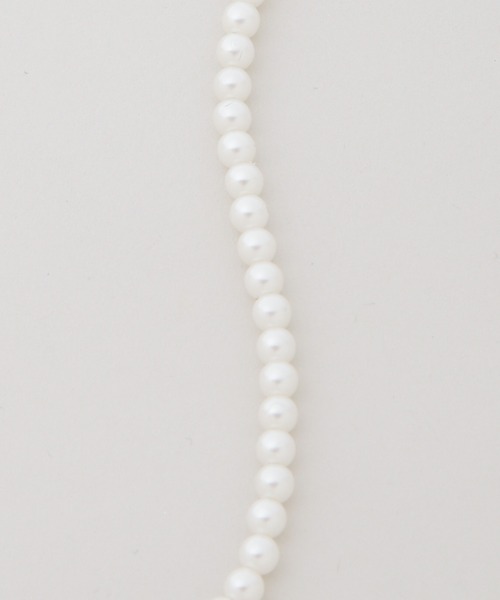 NANO universe（ナノユニバース）の「イミテーションパール4mmネックレス（ネックレス・レディース・ゴールド・F）」の4枚目の写真