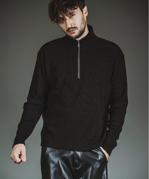 NO ID.(ノーアイディ)の「mlt5524-テレコハーフZIP-BIG-PO プルオーバー(857006-383T)(Tシャツ/カットソー・メンズ・ホワイト/グレー/ブラック・2/1)」の4枚目の写真