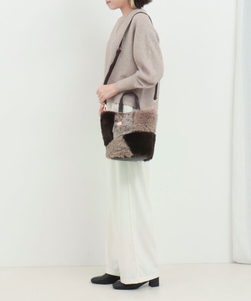 MICO COULIER（ミコクリエ）の「パッチワークファートートバッグ（トートバッグ・レディース・ブラウン系その他/グレー系その他・FREE）」の3枚目の写真