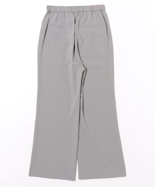 INED（イネド）の「ソフィートロピカルストレッチＰＴ（その他パンツ・レディース・グレー・9号）」の2枚目の写真