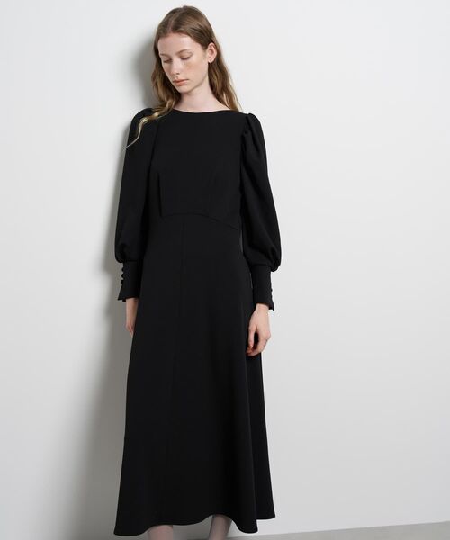 LANVIN en Bleu(ランバンオンブルー)の「カットジョーゼットフレアワンピース(ワンピース・レディース・ブラック・36/38)」の1枚目の写真