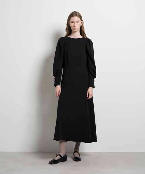 LANVIN en Bleu(ランバンオンブルー)の「カットジョーゼットフレアワンピース(ワンピース・レディース・ブラック・36/38)」の2枚目の写真
