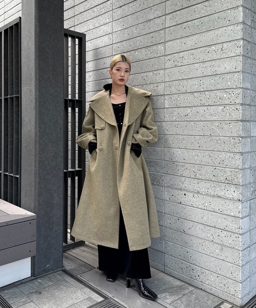 Ameri（アメリ）の「UND OFF SHOULDER VELOUR CARDIGAN SET DRE（ドレス・レディース・ブラック/ミント・MEDIUM/SMALL）」の7枚目の写真