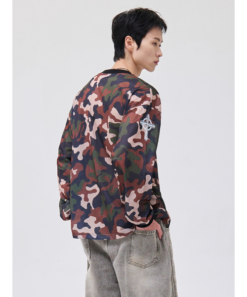 AKECII(アケシ)の「クロスメッシュジャージロングスリーブ-カモ(Tシャツ/カットソー・メンズ・その他・MEDIUM/LARGE)」の4枚目の写真