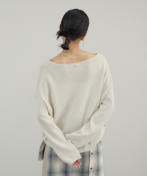 SALON adam et rope'（サロン アダム エ ロペ）の「ペーパーヤーンプルオーバー（ニット/セーター・レディース・ブラック/グリーン系その他/オフホワイト・FREE）」の7枚目の写真