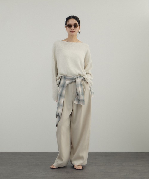 SALON adam et rope'（サロン アダム エ ロペ）の「ペーパーヤーンプルオーバー（ニット/セーター・レディース・ブラック/グリーン系その他/オフホワイト・FREE）」の8枚目の写真