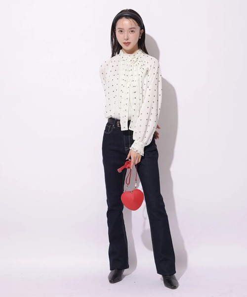 Mystrada（マイストラーダ）の「スリムフレアデニム（その他パンツ・レディース・ライトブルー/ネイビー・38/36/34）」の3枚目の写真