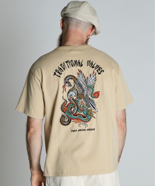 schott（ショット）の「Schott/ショット/BATTLE ROYALE EMB. T-SHIRT/バトル ロワイヤル 刺繍 Ｔシャツ（Tシャツ/カットソー・メンズ・ブラック/ホワイト/ベージュ・M/L/XL/2XL）」の16枚目の写真