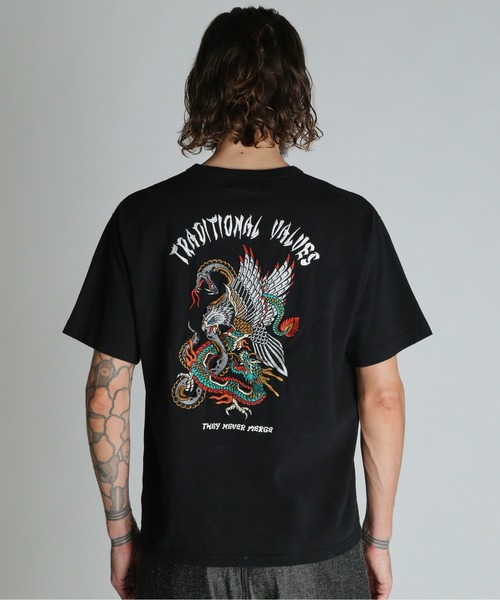 schott（ショット）の「Schott/ショット/BATTLE ROYALE EMB. T-SHIRT/バトル ロワイヤル 刺繍 Ｔシャツ（Tシャツ/カットソー・メンズ・ブラック/ホワイト/ベージュ・M/L/XL/2XL）」の19枚目の写真