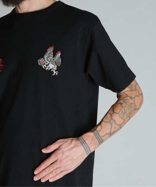 schott（ショット）の「Schott/ショット/BATTLE ROYALE EMB. T-SHIRT/バトル ロワイヤル 刺繍 Ｔシャツ（Tシャツ/カットソー・メンズ・ブラック/ホワイト/ベージュ・M/L/XL/2XL）」の21枚目の写真