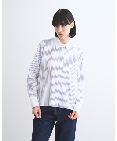 Traditional Weatherwear(トラディショナルウェザーウェア)の「GRAYS(シャツ/ブラウス・レディース・ネイビー系1/ブルー系・S/XS)」の3枚目の写真