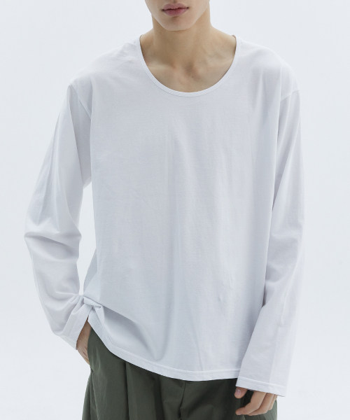 セール】ベーシックUネックシルケットコットン長袖Tシャツ_ホワイト（T