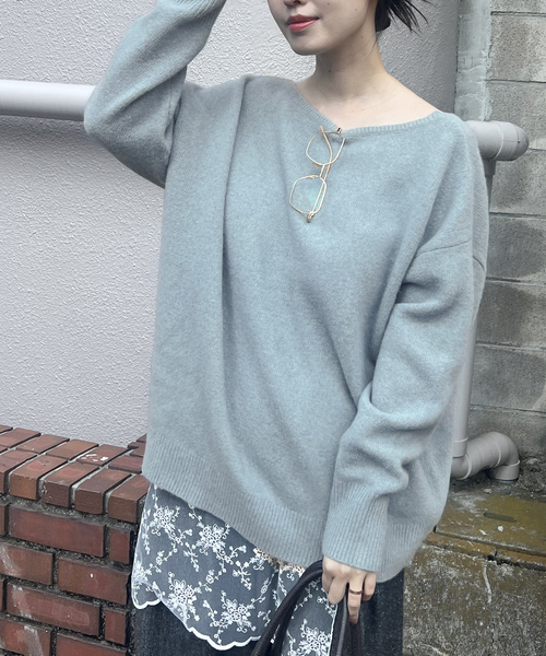 JOURNAL STANDARD(ジャーナルスタンダード)の「FOX WOOL 2WAY Vネックプルオーバー(ニット/セーター・レディース・ブラウン/ライトブルー/ピンク・FREE)」の1枚目の写真