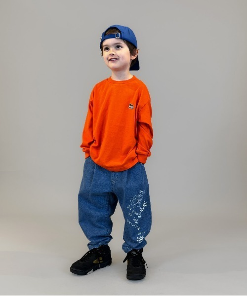 GROOVY COLORS(グルービーカラーズ)の「8oz Denim Graffiti Ballooned Long Pants(その他パンツ・キッズ・ブルー・145/135)」の1枚目の写真