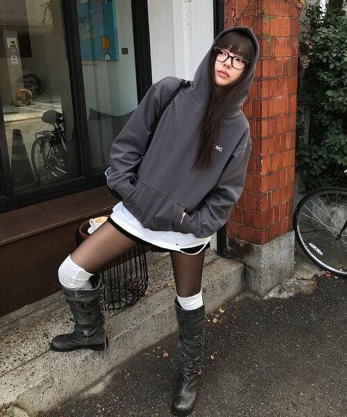 LMCの「OG COMBO HOODIE charcoal(パーカー・レディース・その他・S/M/L/XL)」の3枚目の写真