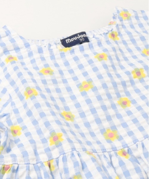 Moujonjon（ムージョンジョン）の「いちご・小花柄ギンガムチェック柄長袖ワンピース（ワンピース・キッズ・ライトピンク/サックスブルー・90/100/110/120/130/140）」の4枚目の写真