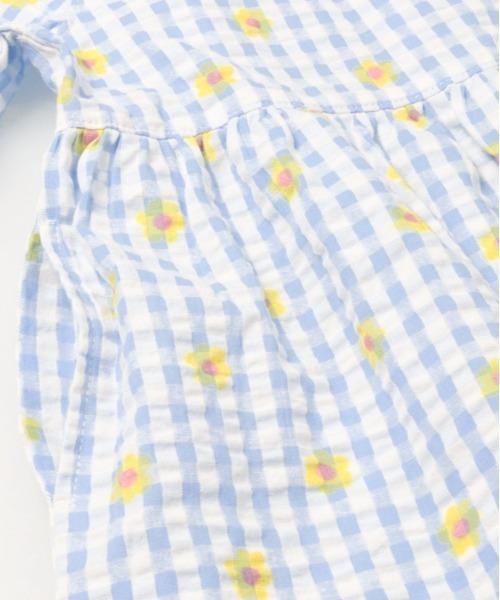 Moujonjon（ムージョンジョン）の「いちご・小花柄ギンガムチェック柄長袖ワンピース（ワンピース・キッズ・ライトピンク/サックスブルー・90/100/110/120/130/140）」の5枚目の写真