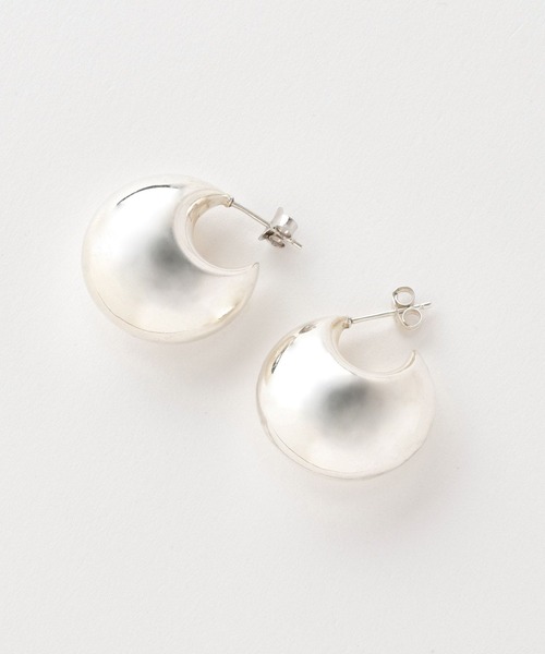 Curensology(カレンソロジー)の「Curensology(カレンソロジー)/<CSG>シルバーオーバルピアス(ピアス(両耳用)・レディース・シルバー・FREE)」の4枚目の写真