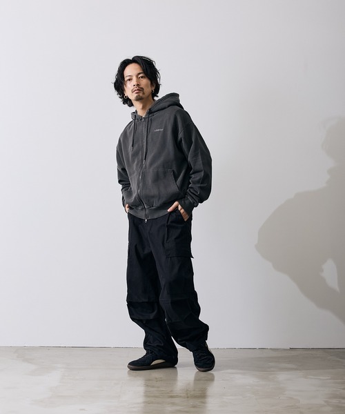 improves(インプローブス)の「ピグメント スウェット ジップパーカー(パーカー・メンズ・ブラック/ブラウン・SMALL/MEDIUM/LARGE/X-LARGE)」の4枚目の写真