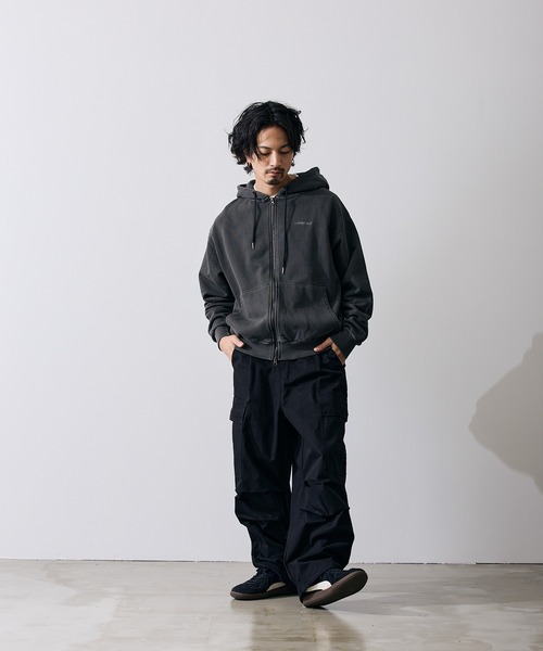 improves(インプローブス)の「ピグメント スウェット ジップパーカー(パーカー・メンズ・ブラック/ブラウン・SMALL/MEDIUM/LARGE/X-LARGE)」の8枚目の写真