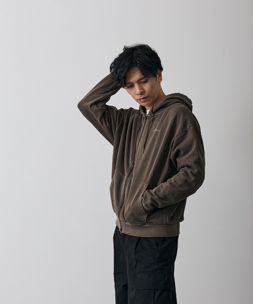 improves(インプローブス)の「ピグメント スウェット ジップパーカー(パーカー・メンズ・ブラック/ブラウン・SMALL/MEDIUM/LARGE/X-LARGE)」の14枚目の写真